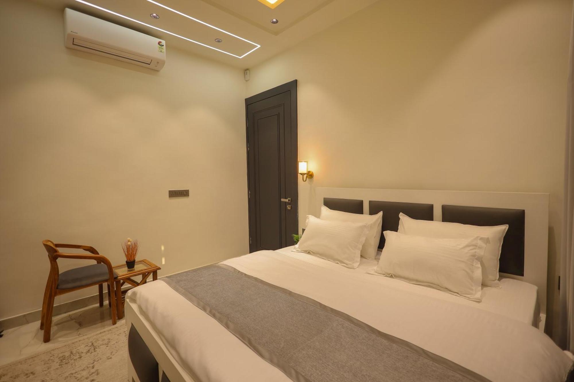 Narayana Homes Mathura Exterior photo